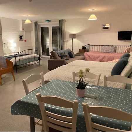 Mill House Studio Apartment Stranocum Buitenkant foto