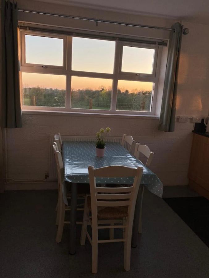 Mill House Studio Apartment Stranocum Buitenkant foto