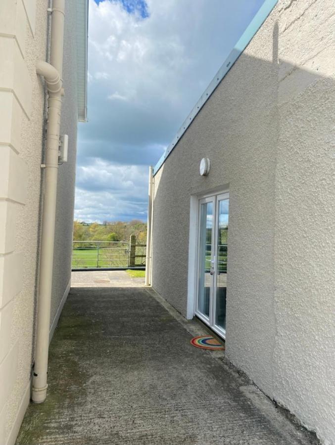 Mill House Studio Apartment Stranocum Buitenkant foto